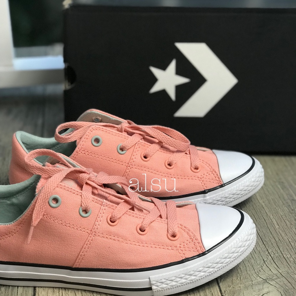 NWT Converse Ctas Madison OX Pale Coral   J/W - Picture 2 of 7